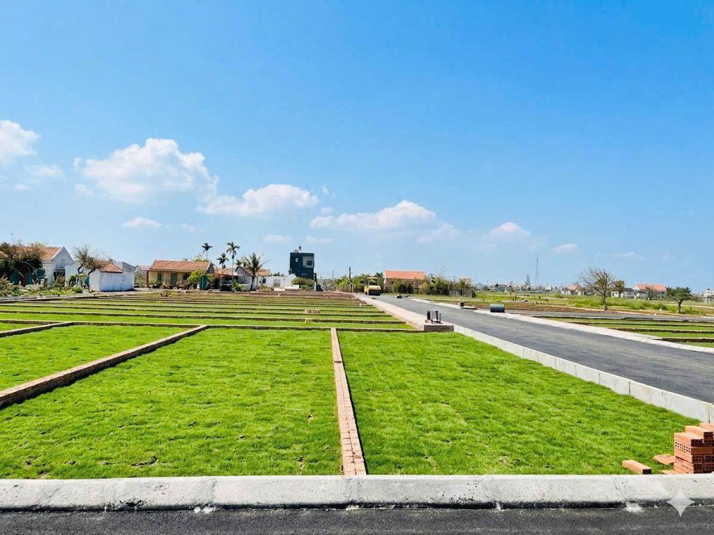 Cần bán mảnh đất cạnh mặt bãi tắm Hải Hậu giá 800 triệu