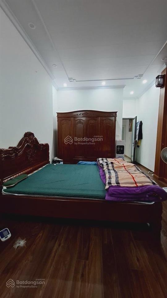 Chính chủ bán nhà tư đình  long biên  54m2 x 3 tầng đẹp ở ngay  hướng đông nam mát mẻ (miễn mg)
