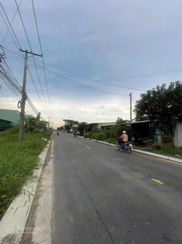 Bán đất mặt tiền nguyễn thông tl 827b long an