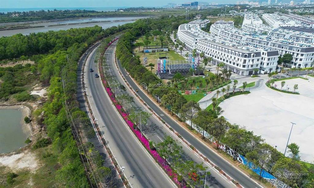 Chính chủ bán nhà phố tại dự án lavida residence mt 3/2 tp vũng tàu liền kề sunworld  sổ hồng