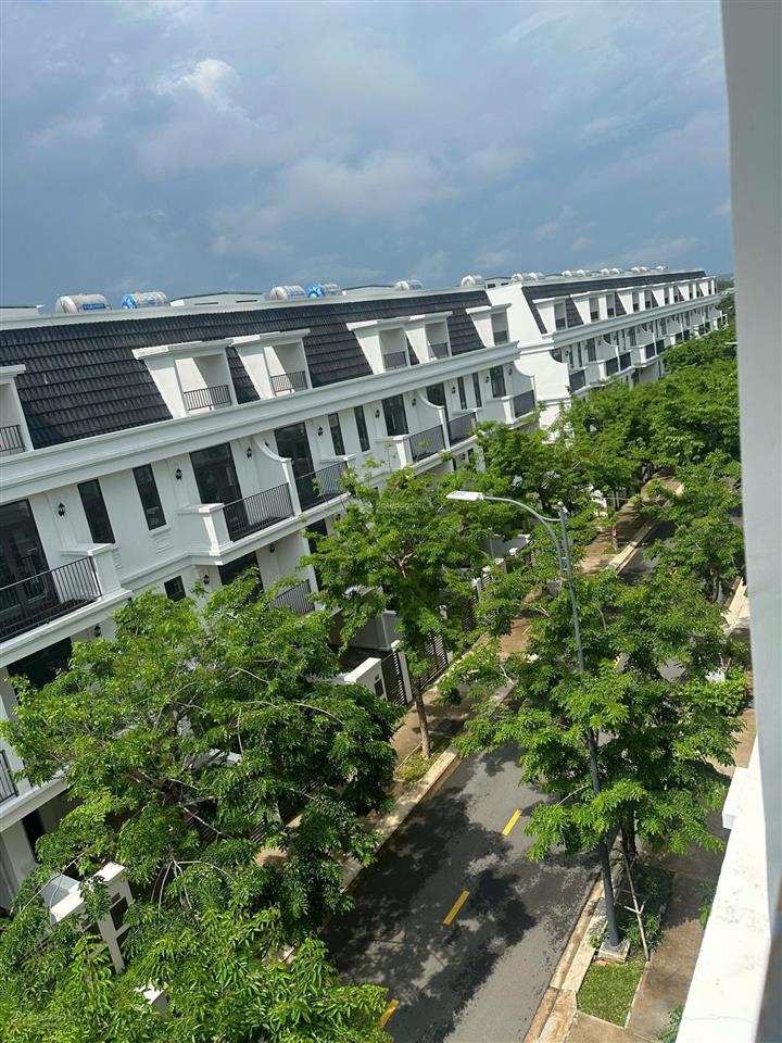 Chính chủ bán nhà phố tại dự án lavida residence mt 3/2 tp vũng tàu liền kề sunworld  sổ hồng