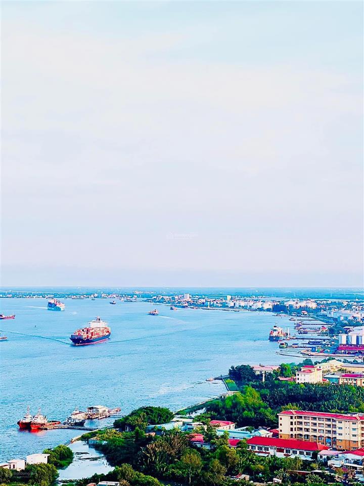 Thương lượng trực tiếp chủ  bán căn 2pn 62m2 full nội thất cao cấp river panorama q7  sổ hồng