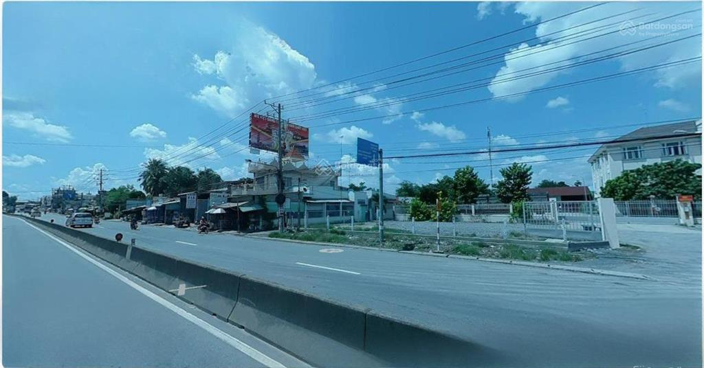 Đất mặt tiền vuông đẹp  quốc lộ 22  trảng bàng  tây ninh  5335m2  48x100m nở hậu, giảm 50 tỷ
