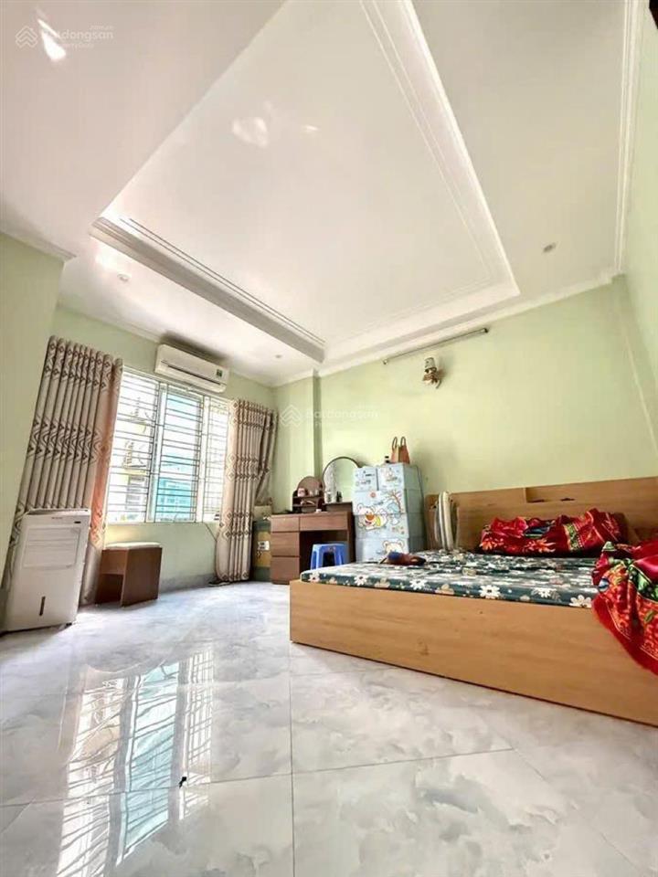 Bán gấp nhà 50m2 mễ trì giá chỉ 6,8 tỷ, nhà 4 tầng mặt tiền hơn 6m