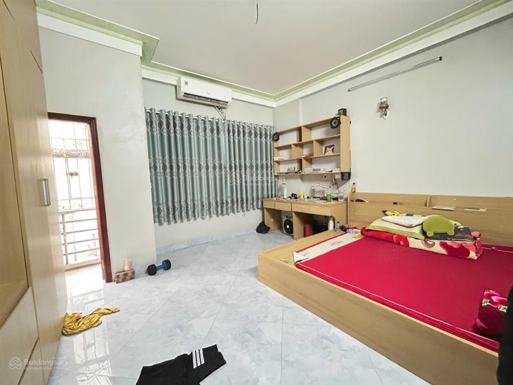 Bán gấp nhà 50m2 mễ trì giá chỉ 6,8 tỷ, nhà 4 tầng mặt tiền hơn 6m