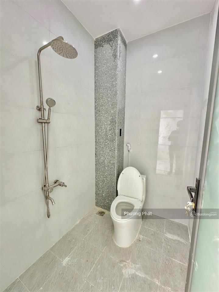 Bán gấp nhà lầu chính chủ sổ riêng thổ cư giá rẻ gần chợ thạnh phú, tt 449tr nhận nhà ở ngay