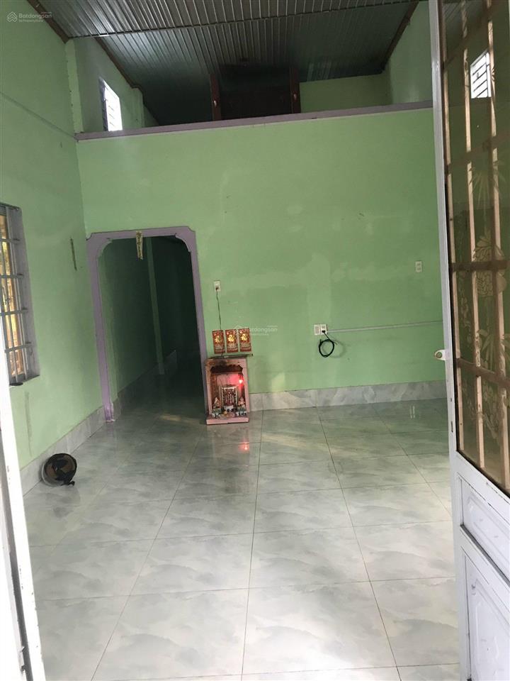 Chính chủ bán gấp nhà sân vườn sổ riêng tại phường trảng bom gần chợ số 9, hỗ trợ vay ngân hàng 70%