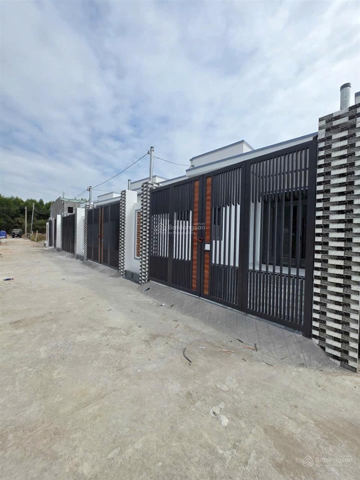 Trả trước 339tr nhận nhà ở ngay còn lại ngân hàng hỗ trợ vay, sở hữu nhà ngay cuối đường đồng khởi