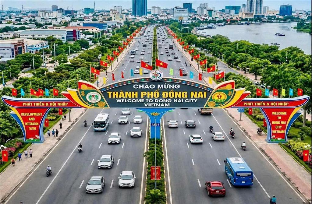 Bán gấp nhà 1 trệt 1 lầu ngay nhà thờ xuân trà  trung tâm phường hố nai, tt 779tr nhận nhà ở ngay