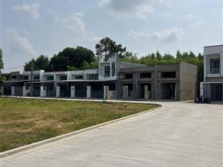 Bán gấp đất sổ riêng thổ cư, gần trường thcs thạnh phú, tt 268tr nhận nền ngay còn lại bank hỗ trợ