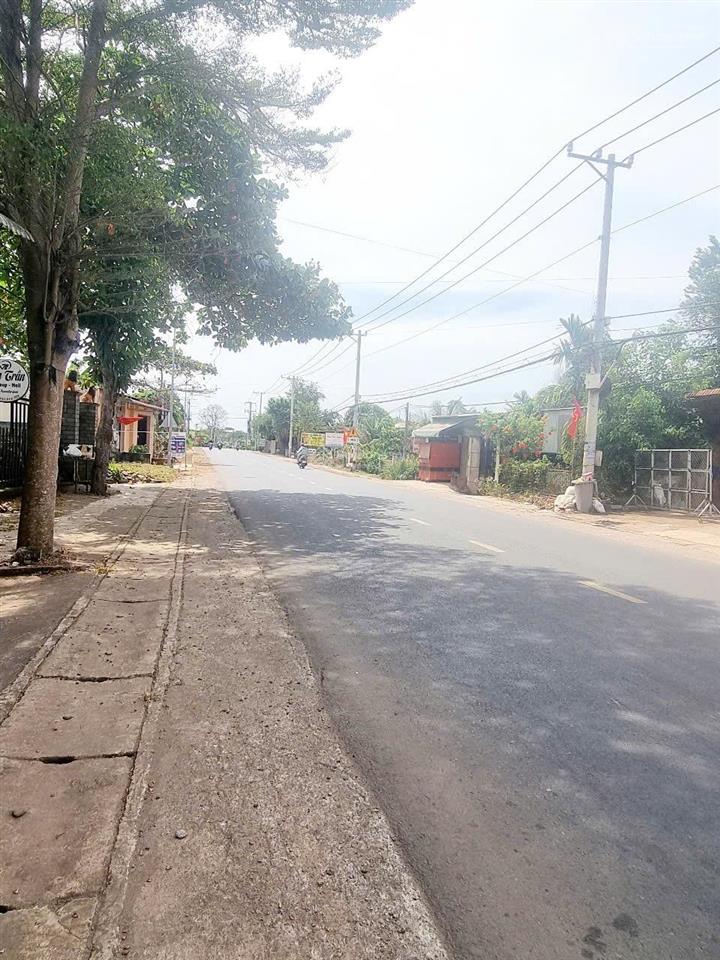 Chính chủ bán gấp nhà mặt tiền đường nguyễn hoàng thuận tiện kinh doanh buôn bán mọi ngành nghề