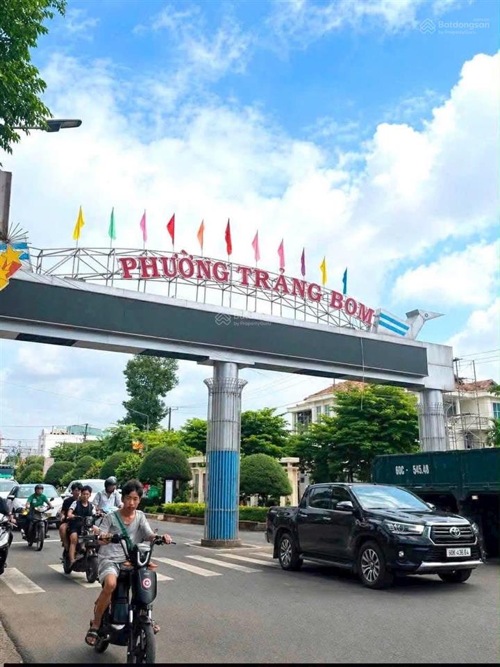 Chính chủ bán gấp nhà mặt tiền đường nguyễn hoàng thuận tiện kinh doanh buôn bán mọi ngành nghề