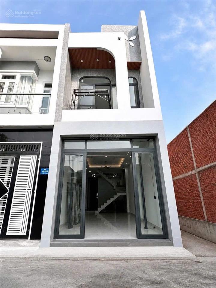 Bán gấp nhà 1 trệt 1 lầu sổ riêng thổ cư 100% gần chợ nhỏ tân hiệp, tt 1,1 tỷ nhận nhà ở ngay