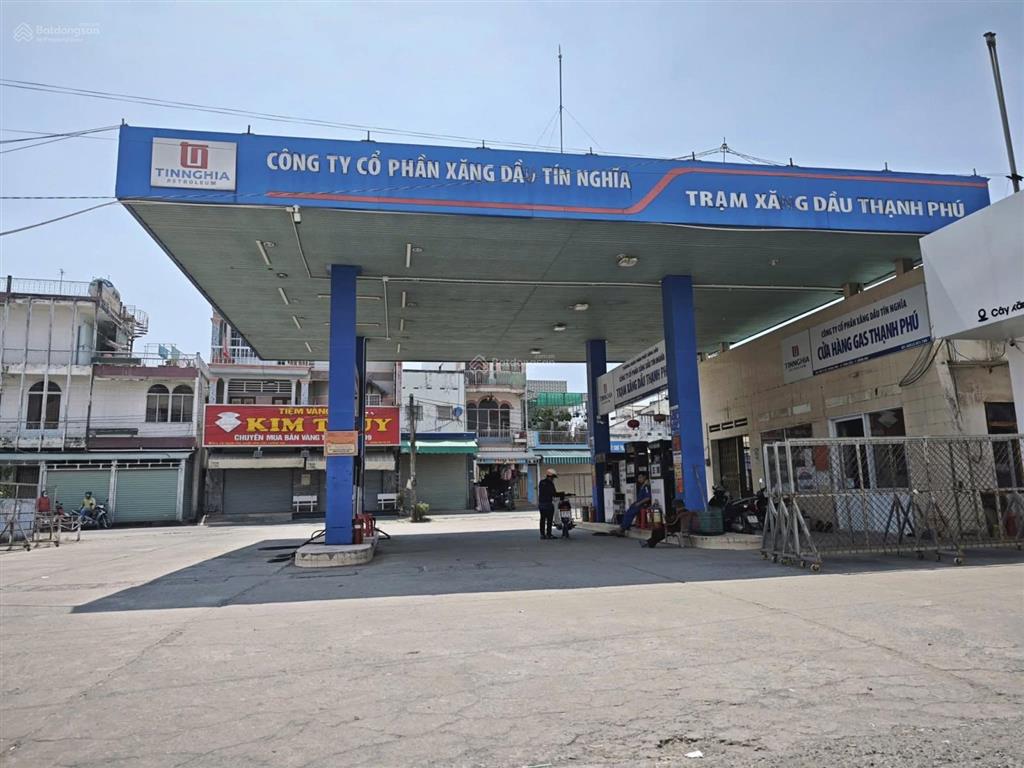 Bán gấp đất mặt tiền trường học thạnh phú, thuận tiện kinh doanh tại nhà. sổ hồng riêng thổ cư 100%