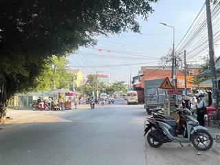 Bán gấp đất mặt tiền trường học thạnh phú, thuận tiện kinh doanh tại nhà. sổ hồng riêng thổ cư 100%