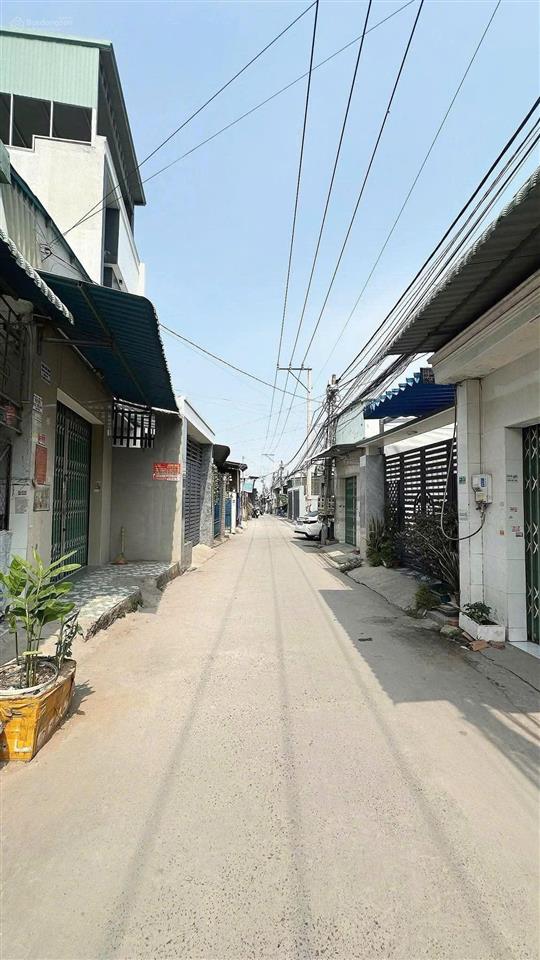 Bán gấp dãy trọ 1 kiot và 4 phòng trọ sổ riêng thổ cư sau trường tiểu học tân phú cs2 ngã 3 trục 16