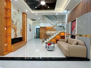 Bán gấp nhà 1 trệt 1 lầu sổ riêng thổ cư 100% gần công viên biên hùng, tt 979tr nhận nhà ở ngay