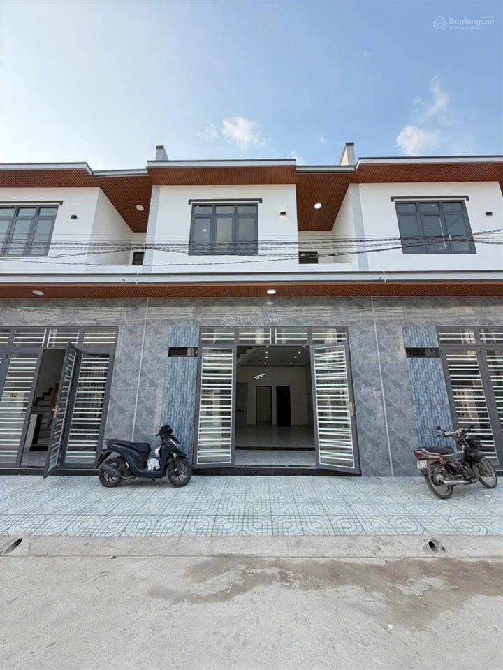 Chỉ 539tr nhận ngay nhà 1 trệt 1 lầu sổ riêng thổ cư 100% ngay cuối đồng khởi gần cty changshin
