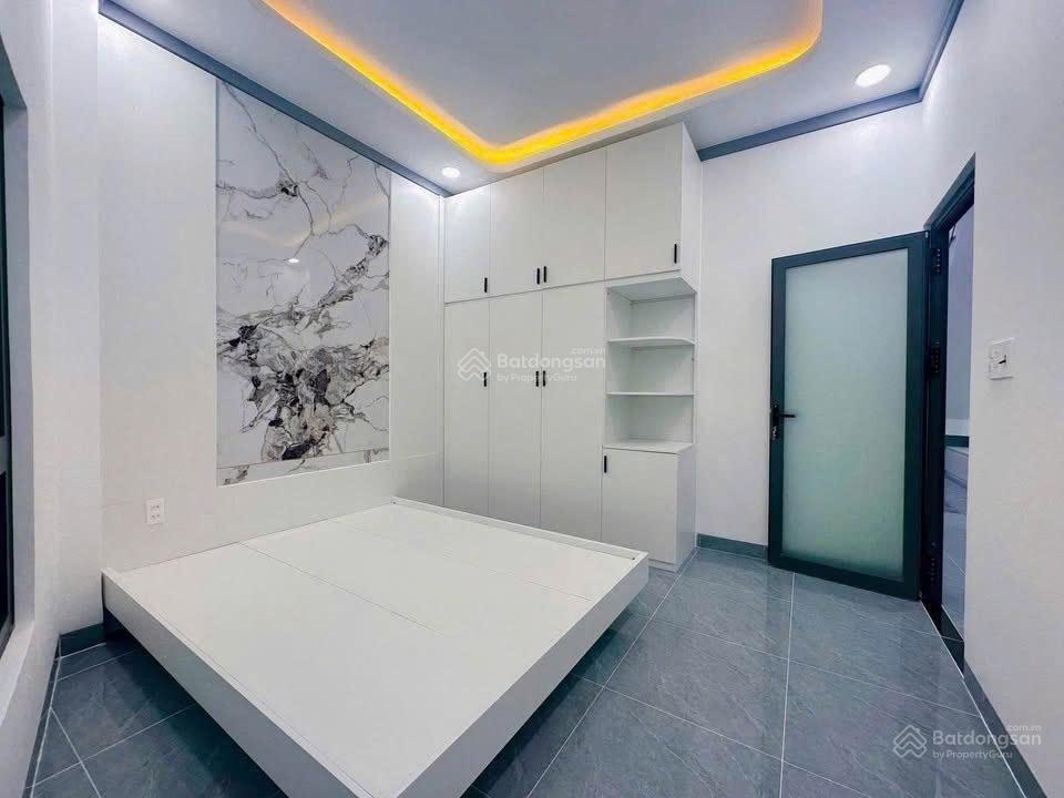Bán gấp nhà gác lửng đúc kiên cố ngay sau trường tiểu học tân phú cơ sở 2. tt 499tr nhận nhà ở ngay