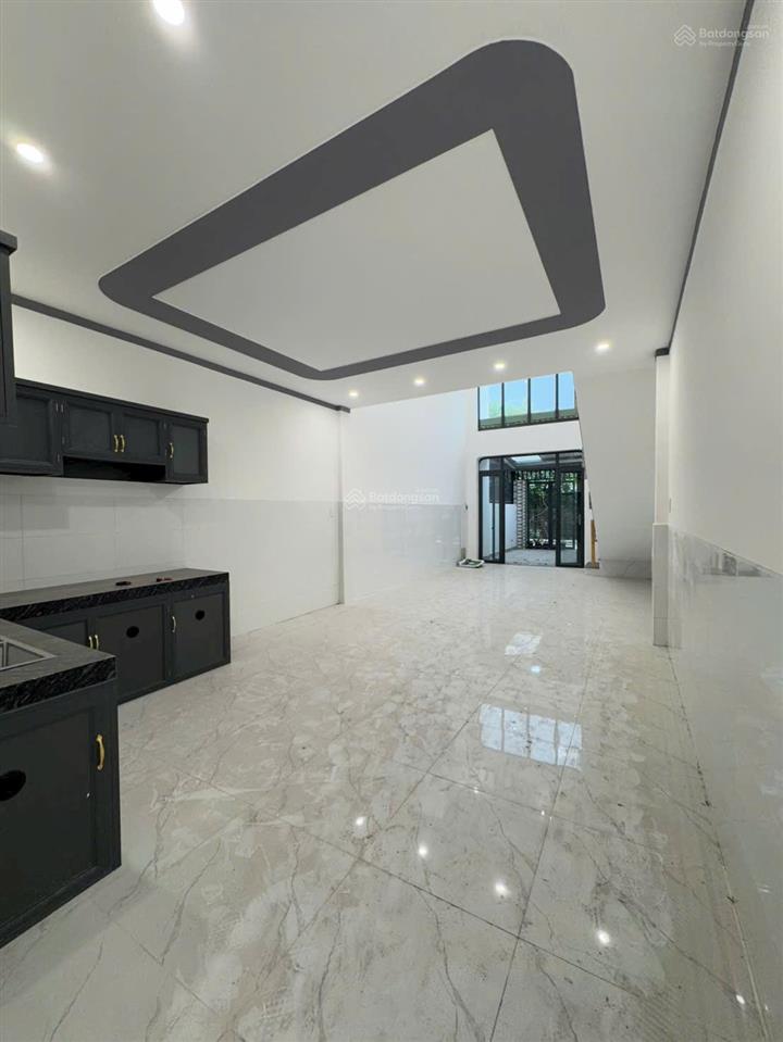 Bán gấp nhà 1 trệt 1 lửng đúc sân xe hơi sổ riêng thổ cư 100% gần ubnd phường trảng dài mới