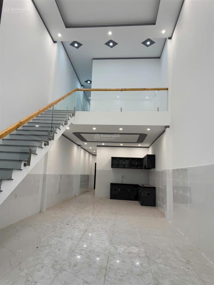 Bán gấp nhà 1 trệt 1 lửng đúc sân xe hơi sổ riêng thổ cư 100% gần ubnd phường trảng dài mới