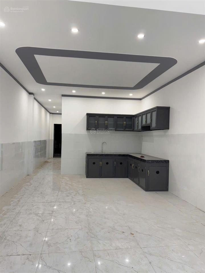 Bán gấp nhà 1 trệt 1 lửng sân xe hơi, sổ riêng thổ cư gần chùa từ đức cách cty changshin chỉ 5 phút