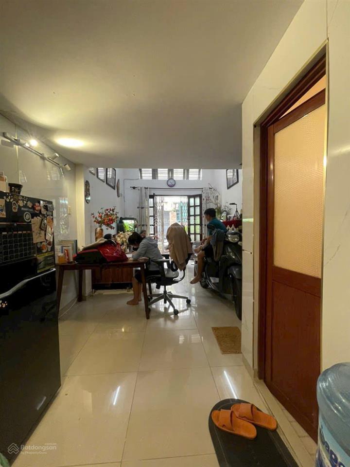 Bán nhà nguyễn trọng tuyển  phú nhuận  sau căn mặt tiền  30m2  3 tầng
