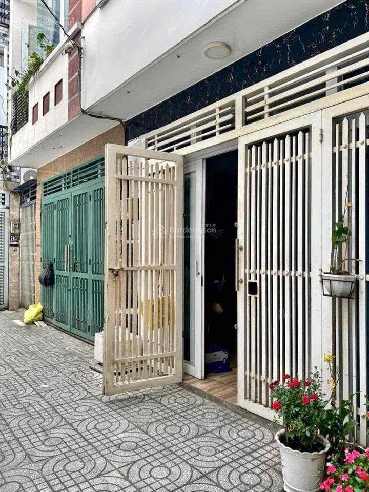Nhà đẹp phan đăng lưu  ngang 5m  37.5m2 3 lầu