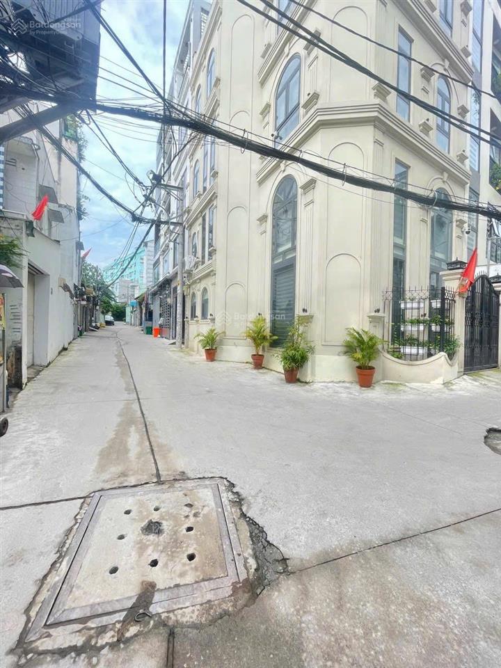 Khó có căn thứ 2 xe hơi tới nhà mới phan văn trị,bt 46m2 chỉ hơn 6tỷ