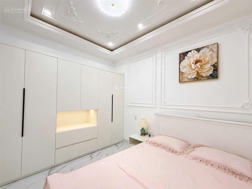 Nhà mới 40m2 3pn ngay trung tâm phú nhuận full nội thất chưa đến 7 tỷ