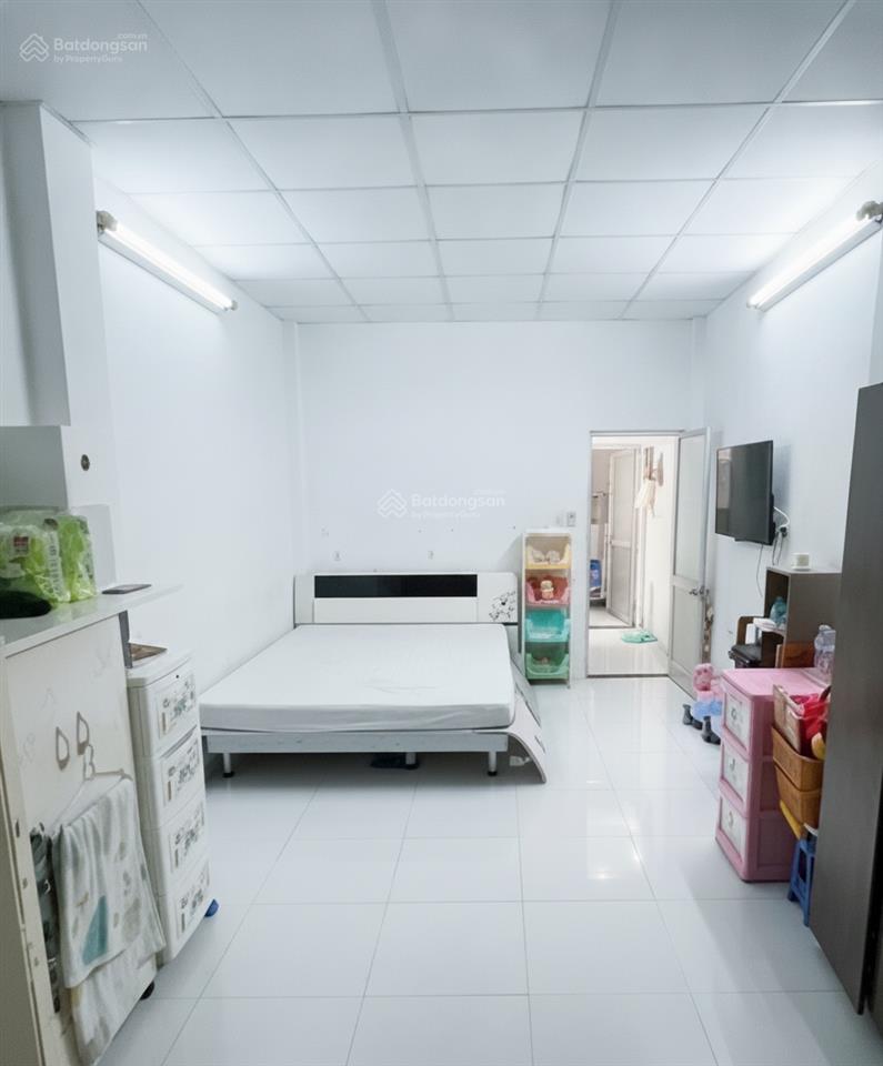 Bán nhà gần chợ cây quéo 2pn 35,5m2 giá bán 6tỷ tl