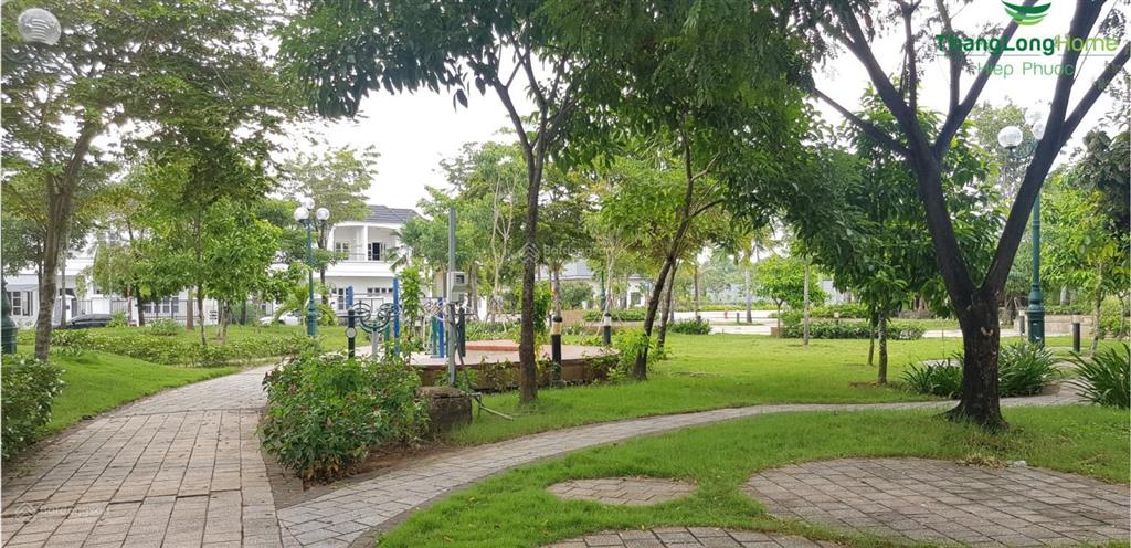 Bán nhà phố liền kề view đẹp tại thăng long home hiệp phước, 5,5 tỷ, 135m²