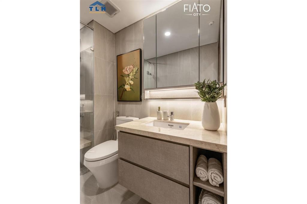 Hot hot hot! căn góc 2pn, 2wc tại fiato airport city. diện tích 94m2. giá 4,2 tỷ