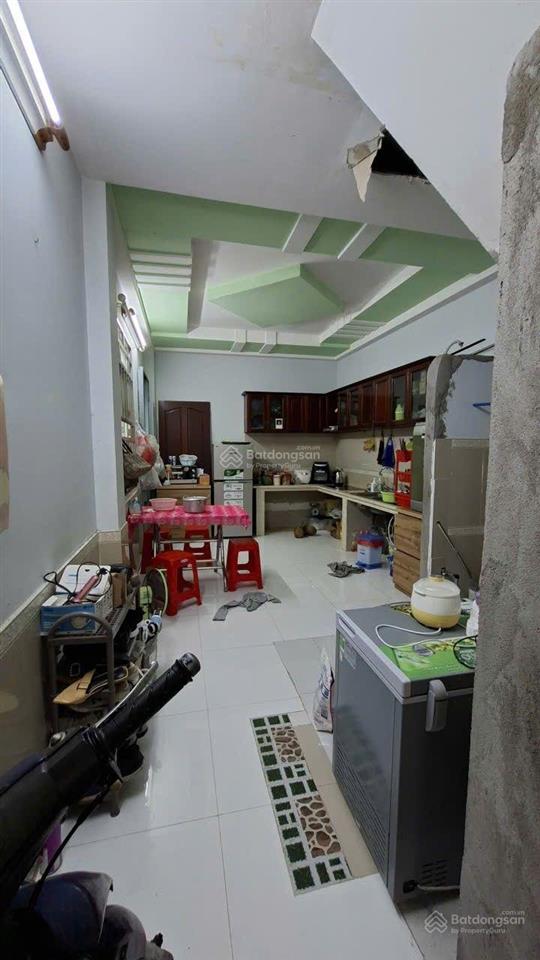 Bán nhà hẻm xe hơi 206/55 phú định, 5,5 tỷ, 42 m2, 2 mặt tiền, xe hơi vô nhà