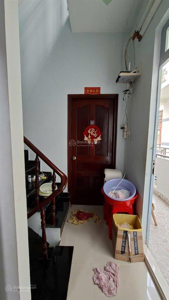 Bán nhà hẻm xe hơi 206/55 phú định, 5,5 tỷ, 42 m2, 2 mặt tiền, xe hơi vô nhà