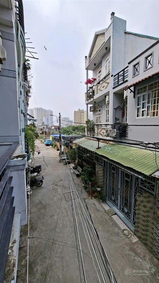 Bán nhà hẻm xe hơi 206/55 phú định, 5,5 tỷ, 42 m2, 2 mặt tiền, xe hơi vô nhà