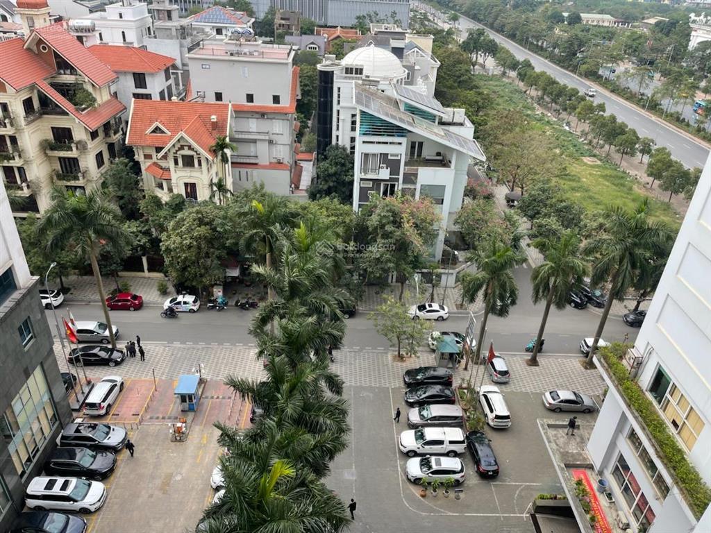 Bán chung cư vườn đào  tây hồ  60m2  gần cầu nhật tân  slot ô tô  full đồ  giá hơn 6 tỷ