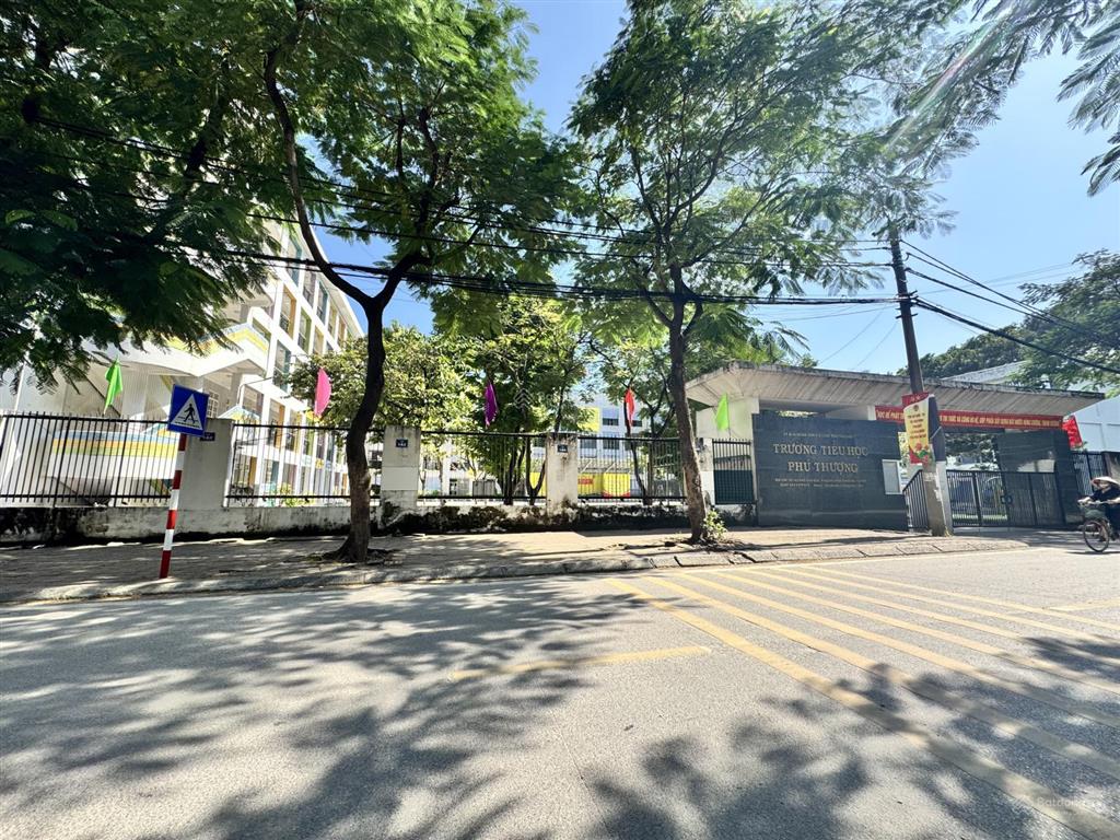 Mặt phố kinh doanh phú thượng  tây hồ  80m  gần trường học các cấp  gara ô tô  giá hơn 28 tỷ
