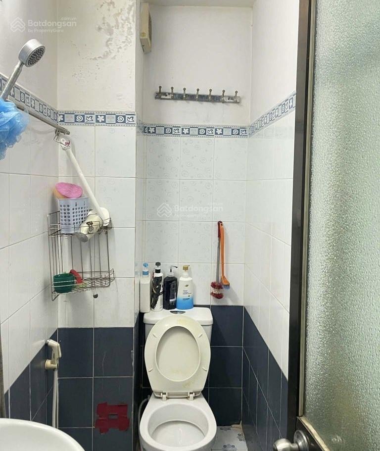 Bán nhà khu tây đi bộ hẻm nguyễn trãi quận 1. dt 30m2, 5pn. gần chợ bến thành. giá chỉ 13,5 tỷ.