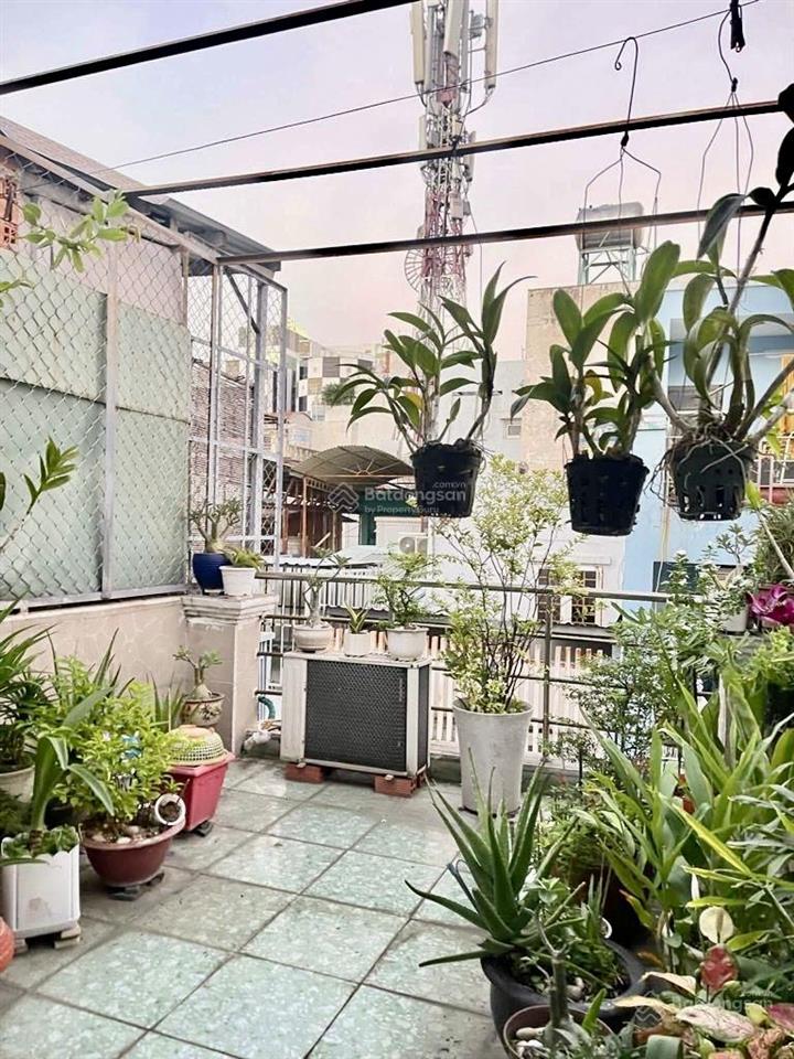 Bán nhà khu tây đi bộ hẻm nguyễn trãi quận 1. dt 30m2, 5pn. gần chợ bến thành. giá chỉ 13,5 tỷ.