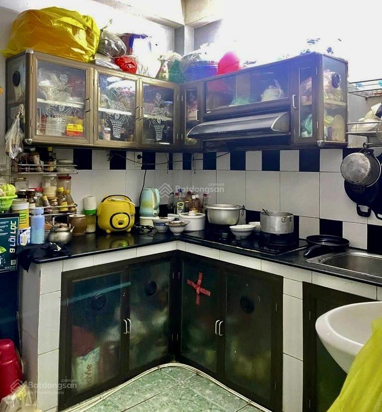 Bán nhà khu tây đi bộ hẻm nguyễn trãi quận 1. dt 30m2, 5pn. gần chợ bến thành. giá chỉ 13,5 tỷ.