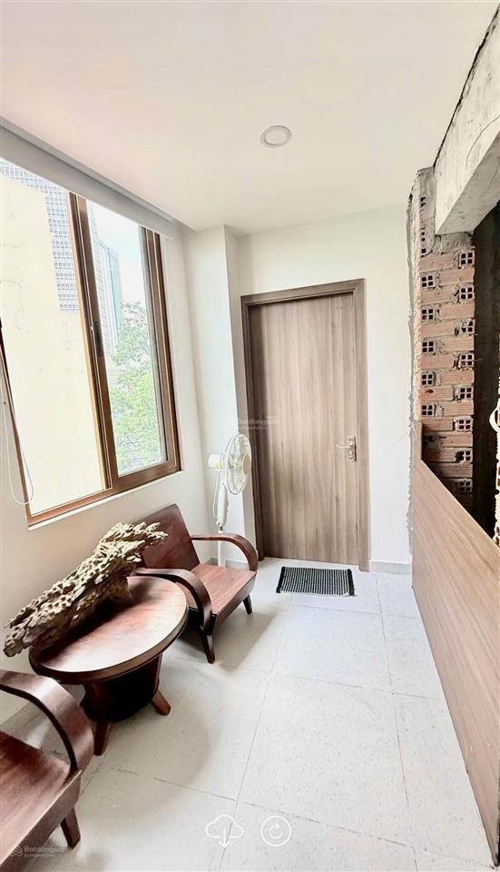 Bán nhà mặt tiền thi sách bến nghé quận 1 ngay bến bạch đằng. dt 75m2 nở hậu 7m. giá 63,5 tỷ