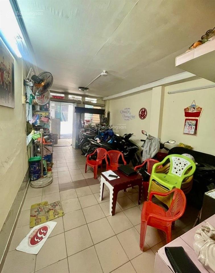 Nhà cấp 4 hẻm ô tô lê thị riêng quận 1. kế phố đi bộ bùi viện dt 72m2, tiện xây chdv. giá 21,9 tỷ