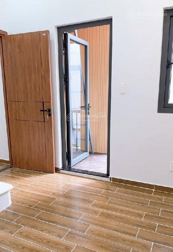 Bán nhà hẻm nguyễn trãi quận 5. gần trần hưng đạo. dt 27m2. 2 tầng. giá 7,6 tỷ.