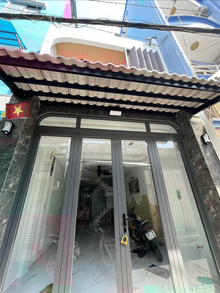 Bán nhà hẻm nguyễn trãi quận 5. gần trần hưng đạo. dt 27m2. 2 tầng. giá 7,6 tỷ.