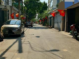 Giảm mạnh còn nhỉnh 8 tỷ  bán gấp nhà 40m2  3pn  hxh tránh ngay chợ bà chiểu  bình thạnh