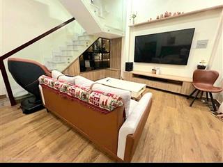 Bán gấp nhà bình thạnh 3 tầng 44m2, ngang 6m nở hậu  hxh gần phan xích long p3  chỉ hơn 6 tỷ