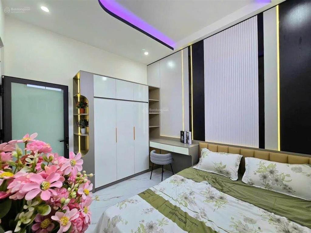 Siêu phẩm dòng tiền 3 tầng kiệt ô tô hoàng thị loan, cách phố 30m, thu ~30tr/tháng, 70,9m², 6 tỷ xx