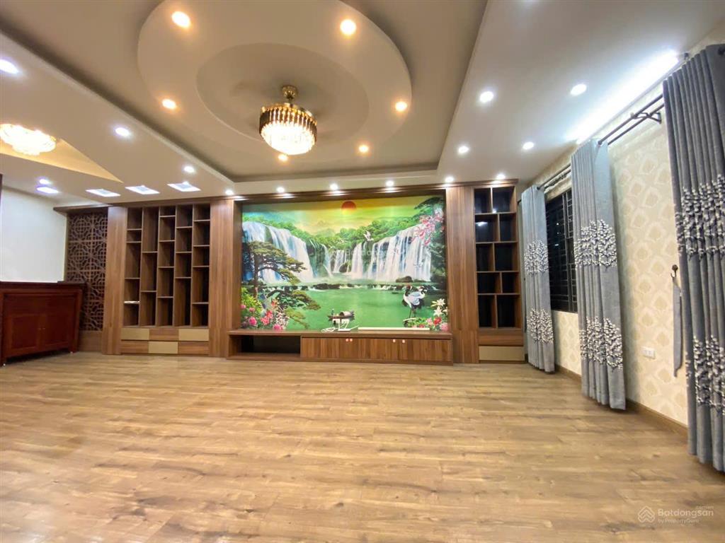 Chung cư 36 hồ tùng mậu 3 ngủ 1 khách