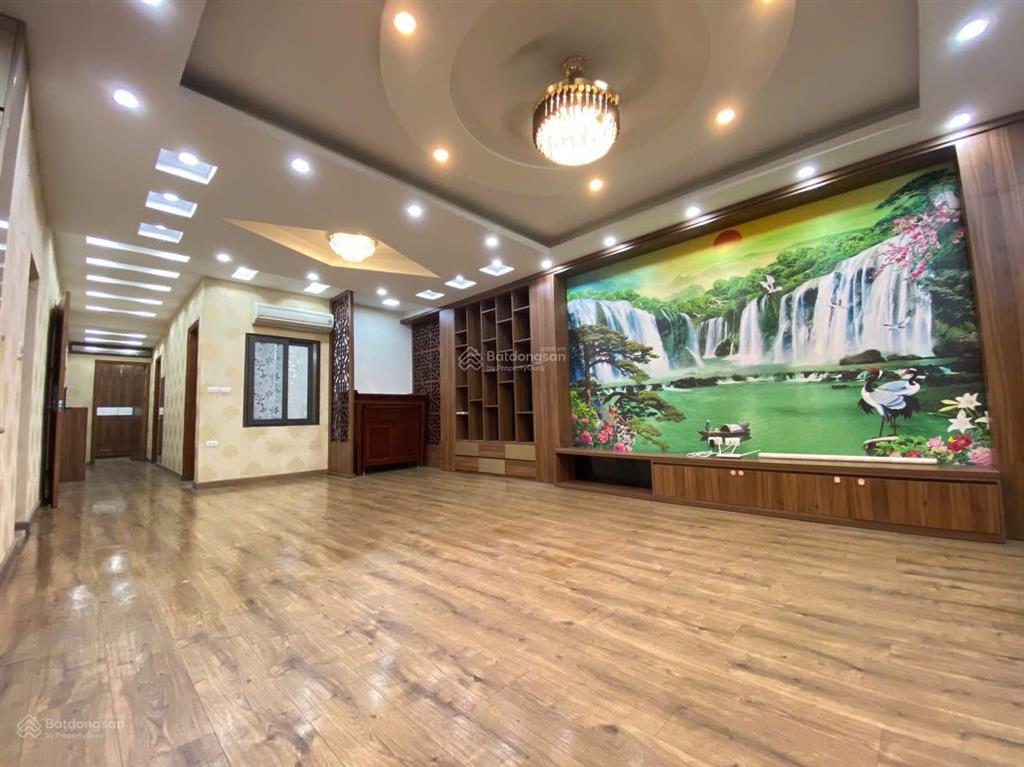 Chung cư 36 hồ tùng mậu 3 ngủ 1 khách